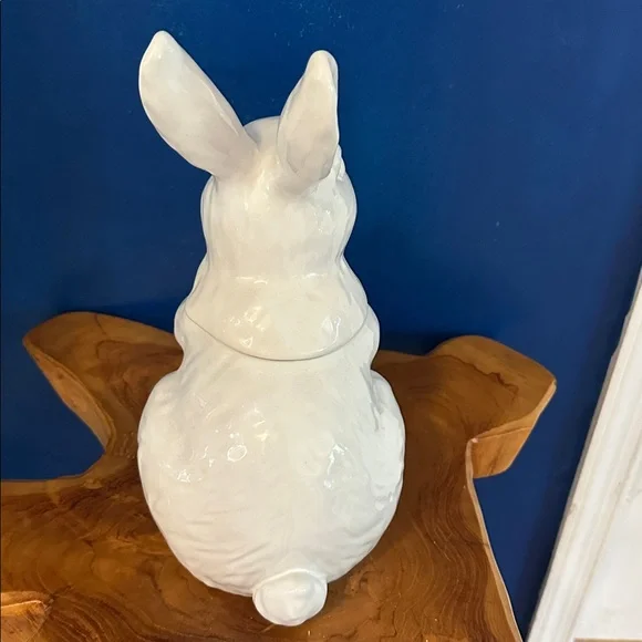 Pottery Barn Figural Bunny Cookie Jar 12.5" Stoneware Easter Rabbit Holiday - Picture 4 of 7